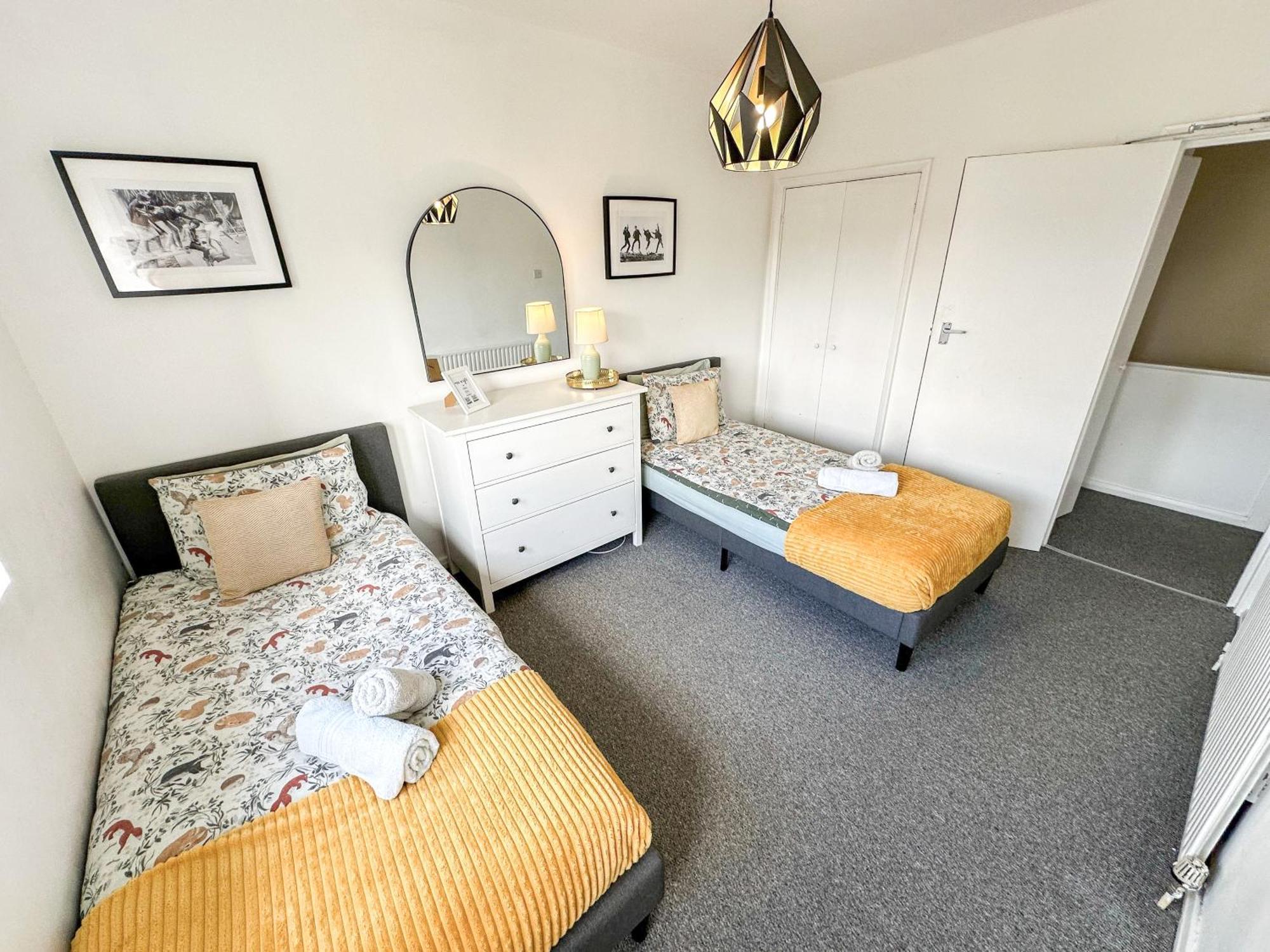 ロンドンCharming Flats With Fast Wifi On The Famous Abbey Roadアパートメント エクステリア 写真